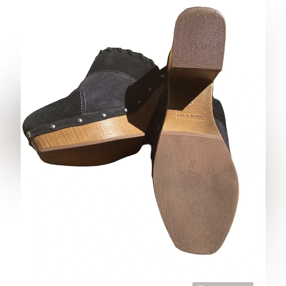 NINE WEST PLATFORM Chunky Wood Heeled Wedge SIZE 10 multi colored suede.